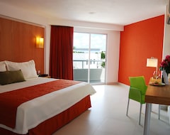 Hotel Ramada Cancun City (Cancún, Mexico)