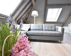Toàn bộ căn nhà/căn hộ Exotic Apartment In Callantsoog With Sauna And Floor Heating (Callantsoog, Hà Lan)