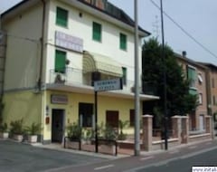 Khách sạn Hotel Italia (Reggio Emilia, Ý)