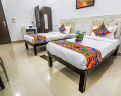 Hotel Prime Hospitality Huda City Centre Metro Station (Gurgaon, Indija)