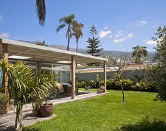 Koko talo/asunto Tyylikäs ja mukava talo on oma puutarha vieressä Puerto de la Cruz (La Orotava, Espanja)