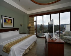 Hotelli Paragon Hotel And Suites (Baguio, Filippiinit)