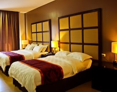 Otel Avenue Suites (Bacolod City, Filipinler)