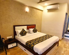 Hotelli Hotel Tulip Plaza (Ahmedabad, Intia)