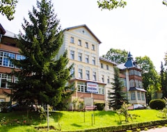 Hotel Chemik SU (Duszniki Zdroj, Poljska)