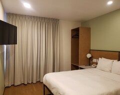 Khách sạn Nook Hotel (Tijuana, Mexico)