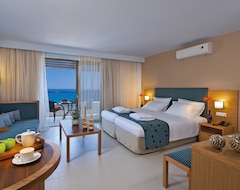 Khách sạn Iolida Beach By Smile Hotels (Agia Marina, Hy Lạp)