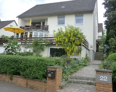 Toàn bộ căn nhà/căn hộ Cozy, Family-friendly 4-star Apartment, Sunny, Quiet . (Polle, Đức)