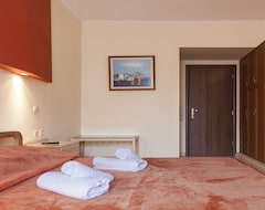 فندق Pirofani (ليفكادا, اليونان)
