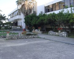 فندق Hotel Niko (Kanali, اليونان)