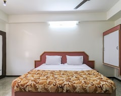 Khách sạn Devaa Hotel (Coimbatore, Ấn Độ)