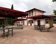 Hotel Farm Sinisi (Cerveteri, Italy)