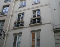 Hotel Rentparis rue de Montmorency 7 (Pariz, Francuska)