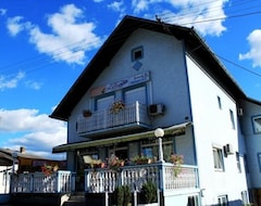 Pensión Guest House Bagi (Požega, Croacia)