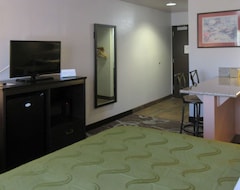 Hotel Quality Inn (Carneys Point, Sjedinjene Američke Države)