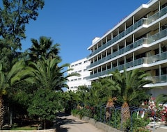 Calamos Beach Family Club Hotel (Oropos, Greece)