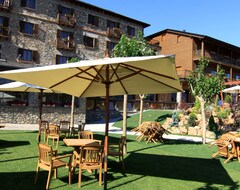 Khách sạn Cerdanya Ecoresort (Prulláns, Tây Ban Nha)