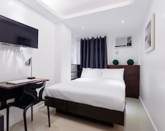 Hotel Nest Nano Suites (Makati, Filipini)