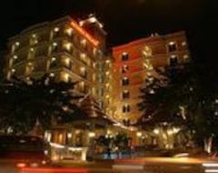 Hotelli Aiyara Palace (Pattaya, Thaimaa)