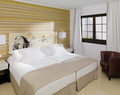 Khách sạn H10 Sentido White Suites (Yaiza, Tây Ban Nha)