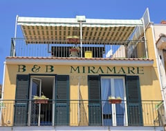 Bed & Breakfast B&B Miramare (Giardini-Naxos, Italia)