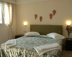Apart Otel Santa Maura (Nydri, Yunanistan)