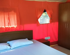Hotel Bonraja Motel (Tezpur, India)
