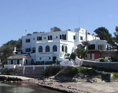 Hotel Bahía Poseidon (Cala Santandria, Spain)