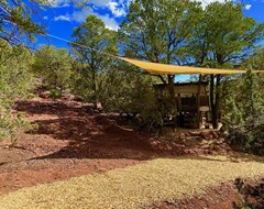 Tüm Ev/Apart Daire The Chi-treehouse At Sunny Mellow Eco Villa (Tijeras, ABD)
