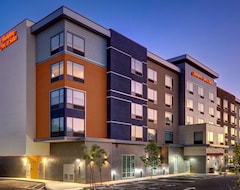 Khách sạn Hampton Inn & Suites By Hilton Rancho Cucamonga (Rancho Cucamonga, Hoa Kỳ)