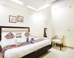 Khách sạn FabExpress SS Luxury Apartment (Coimbatore, Ấn Độ)