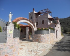 Otel Villa Eleftheria (Monemvasia, Yunanistan)