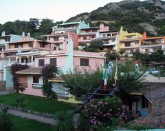 Khách sạn Residence Rena Bianca (Baja Sardinia, Ý)