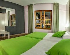 Khách sạn Hotel Spa Rio Ucero (El Burgo de Osma, Tây Ban Nha)