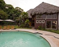 Hotel Punta Mango Surf Resort (Chirilagua, El Salvador)