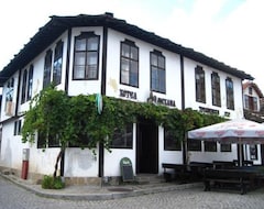 Khách sạn Trevnenski kat (Tryavna, Bun-ga-ri)