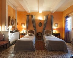 Hotel Chambre Dhote Entre Uzes Et Le Pont Du Gard (Argilliers, Frankrig)
