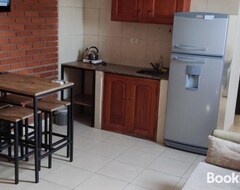 Entire House / Apartment Departamento Con Buena Ubicacion (Corrientes, Argentina)