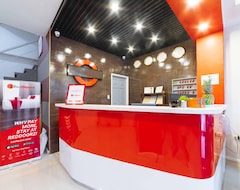 Otel RedDoorz Plus near SM Lanang Davao (Davao City, Filipinler)