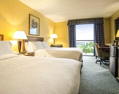 Khách sạn Hotel Magnuson Grand & Conference Center Somerset-Bridgewater (Somerset, Hoa Kỳ)