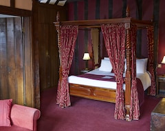 Khách sạn Bull Hotel By Greene King Inns (Long Melford, Vương quốc Anh)