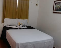 Hotel Perola Cuiabá (Cuiabá, Brazil)