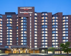 Khách sạn Holiday Inn Express & Suites Toronto - Markham (Markham, Canada)