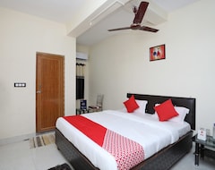 Khách sạn OYO 14505 Regal Stays (Bhubaneswar, Ấn Độ)