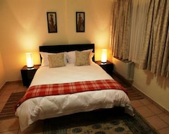 Hotel Four Trees Boutique Guesthouse (Johannesburg, South Africa)