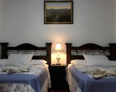 Khách sạn Dionisio Inn (Antigua Guatemala, Guatemala)
