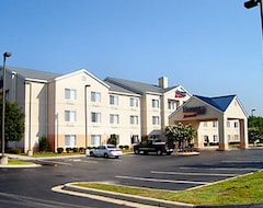 Hotel Country Inn & Suites By Radisson, Fayetteville I-95, Nc (Fayetteville, Sjedinjene Američke Države)