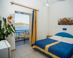 Hotel Kiani Akti (Porto Rafti, Yunanistan)