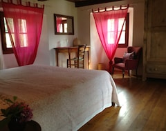 Oda ve Kahvaltı Bed & Breakfast Uvablu (Trontano, İtalya)