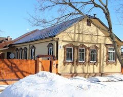 Pensión U Bashni Guest House (Súzdal, Rusia)